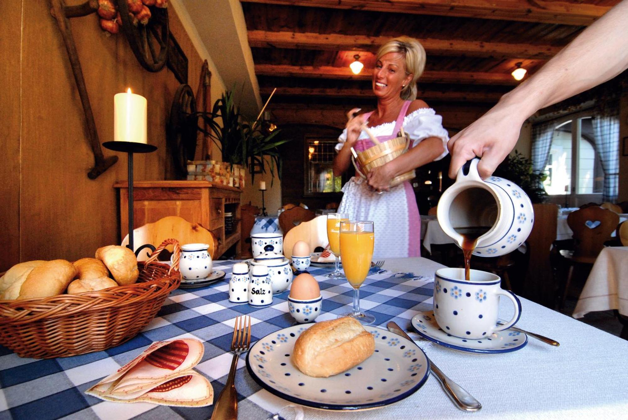 Dammschenke Gasthof & Hotel คัวร์ออร์ทโยนส์ดอร์ฟ ภายนอก รูปภาพ