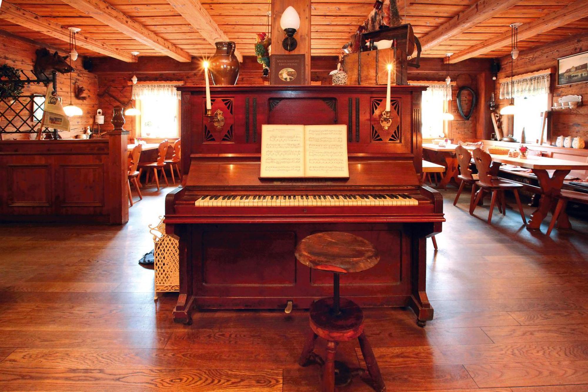 Dammschenke Gasthof & Hotel คัวร์ออร์ทโยนส์ดอร์ฟ ภายนอก รูปภาพ